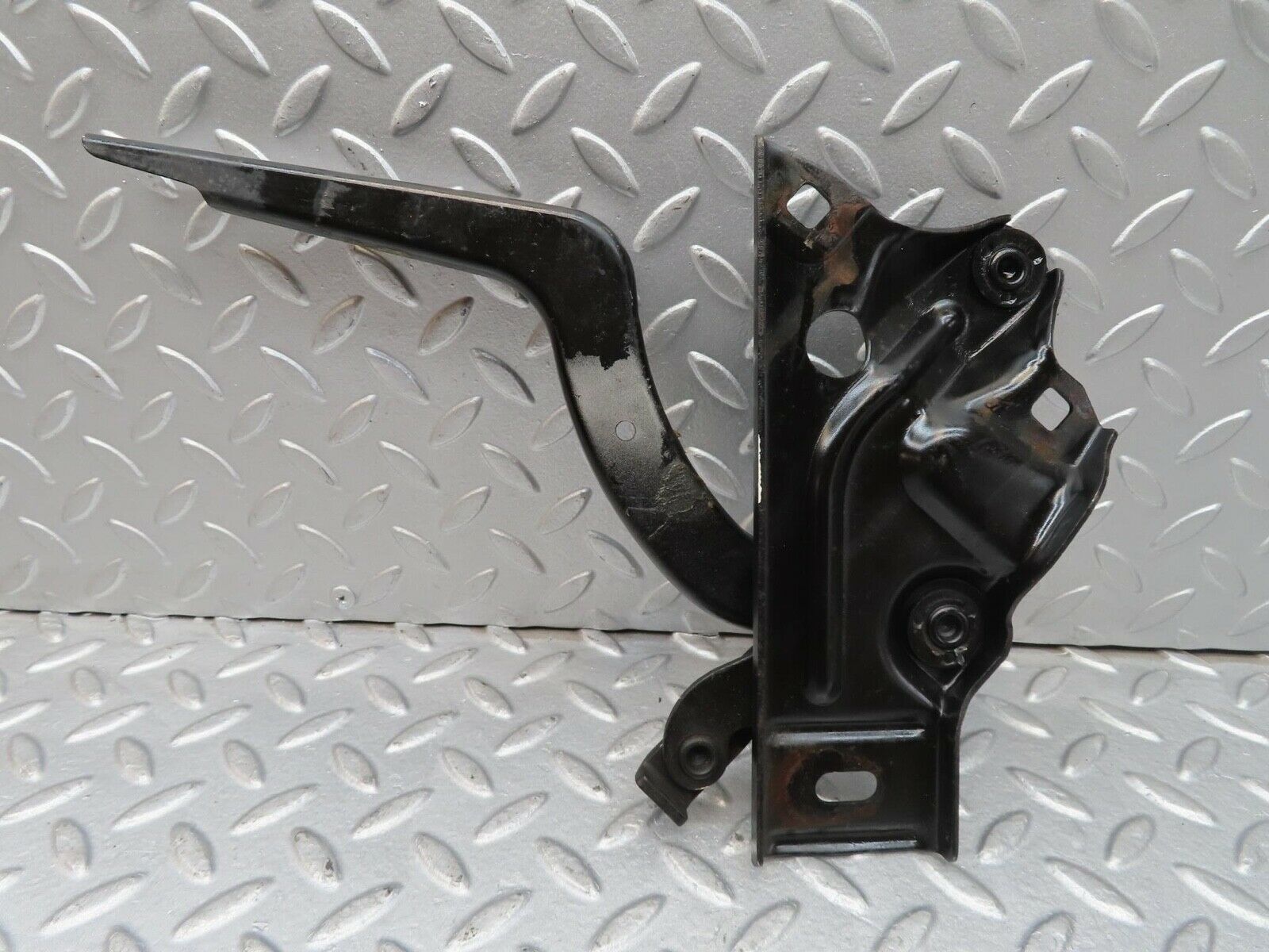 12399 Mercedes-Benz W108 280SE 3.5 Trunk Lid Hinge Right Side