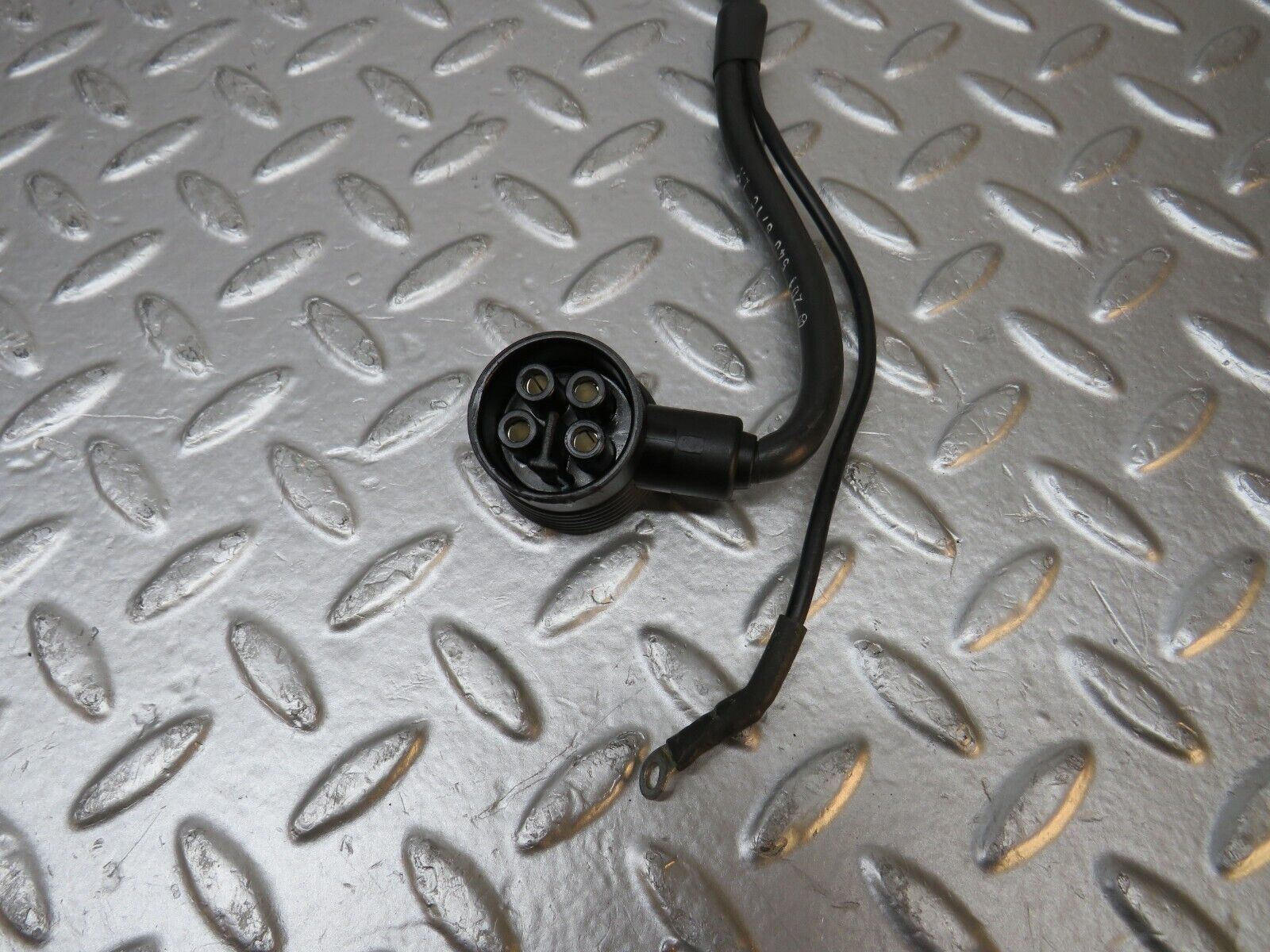 31832 Mercedes-Benz W201 190LE 1.8L Ignition Coil Cable 2015408710