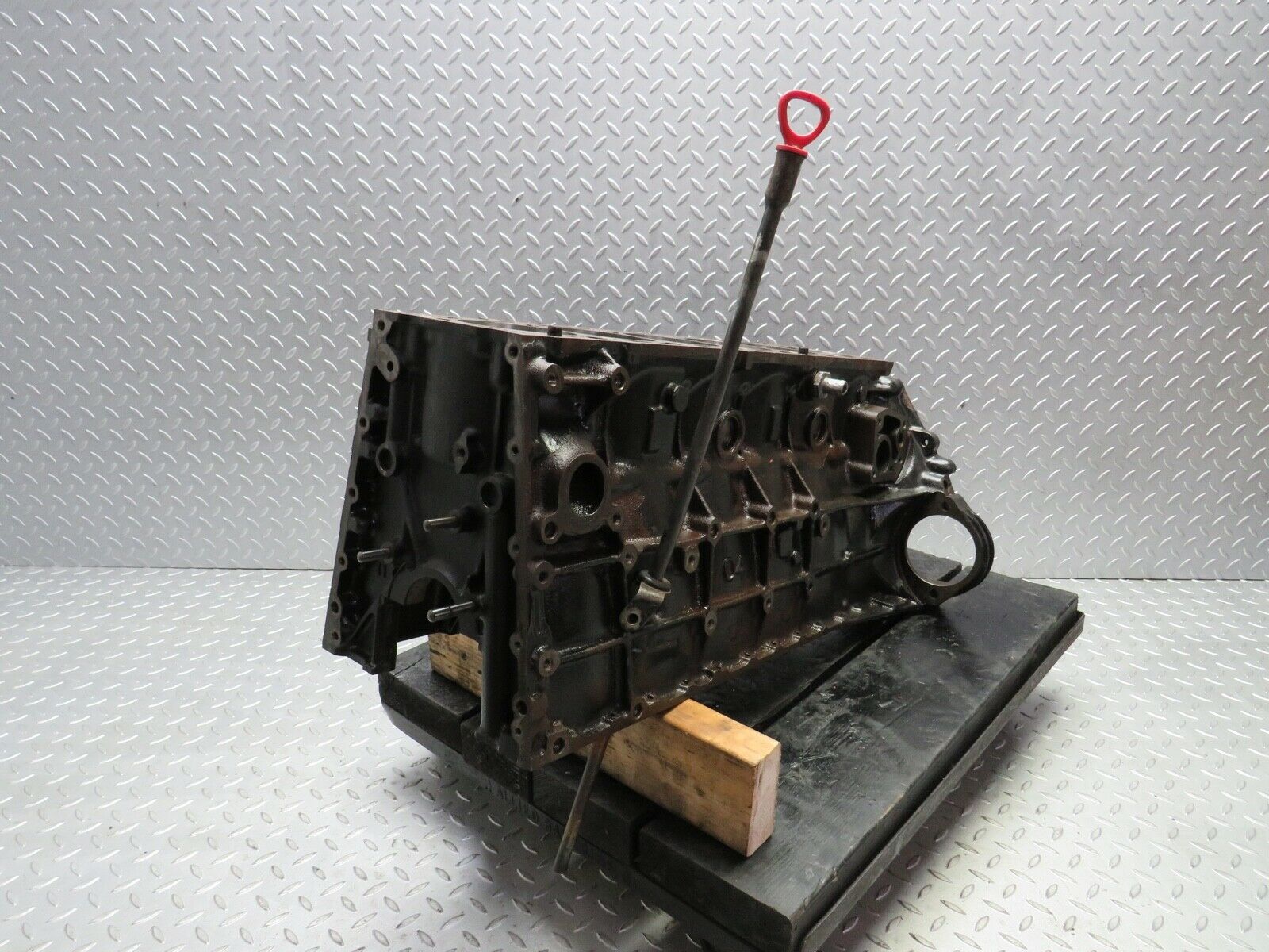 21952 Mercedes-Benz W126 300SE Engine Block M103.981 1030110401