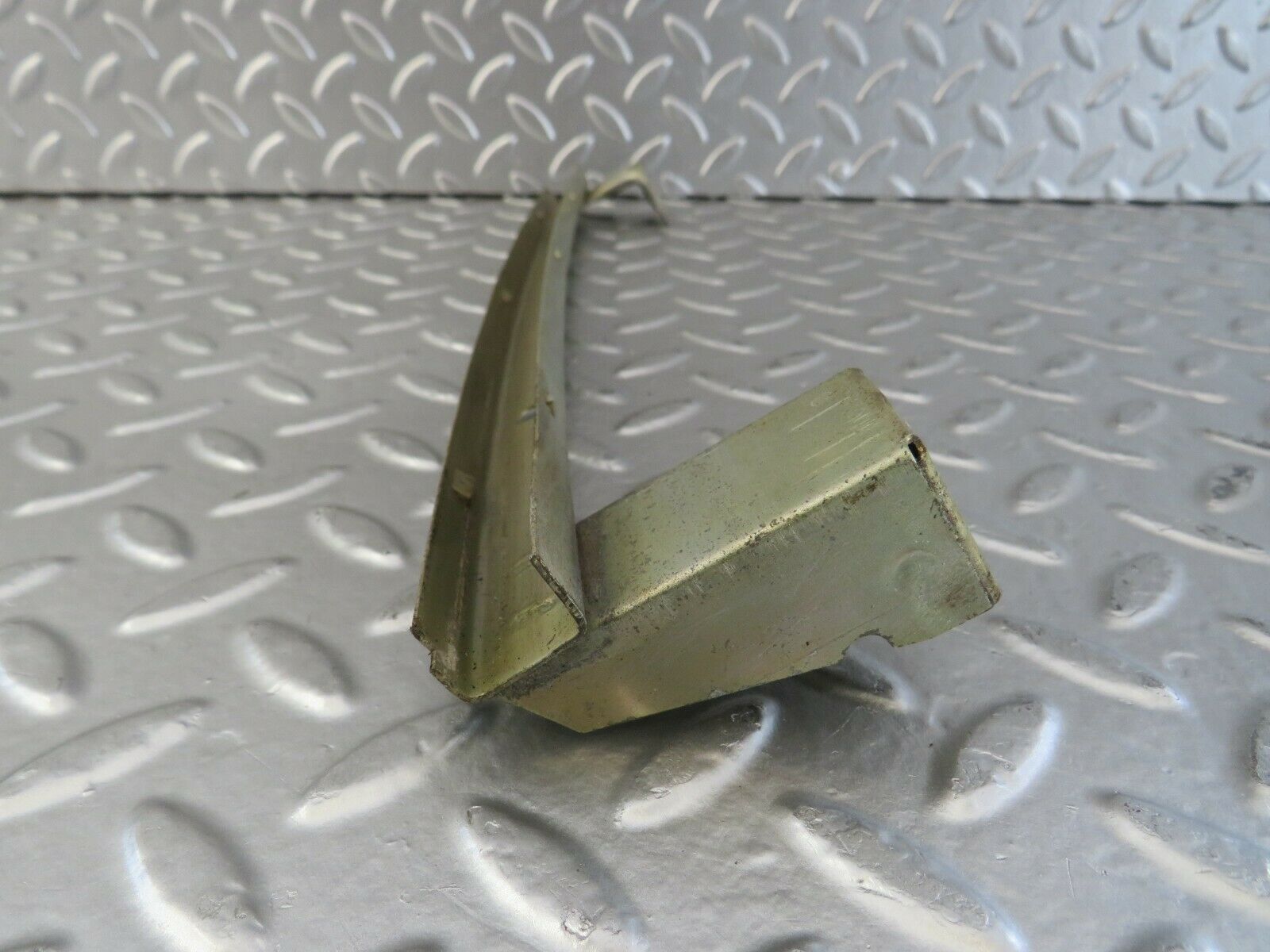 24027 Mercedes-Benz W123 280E Rear Right Door Window Channel