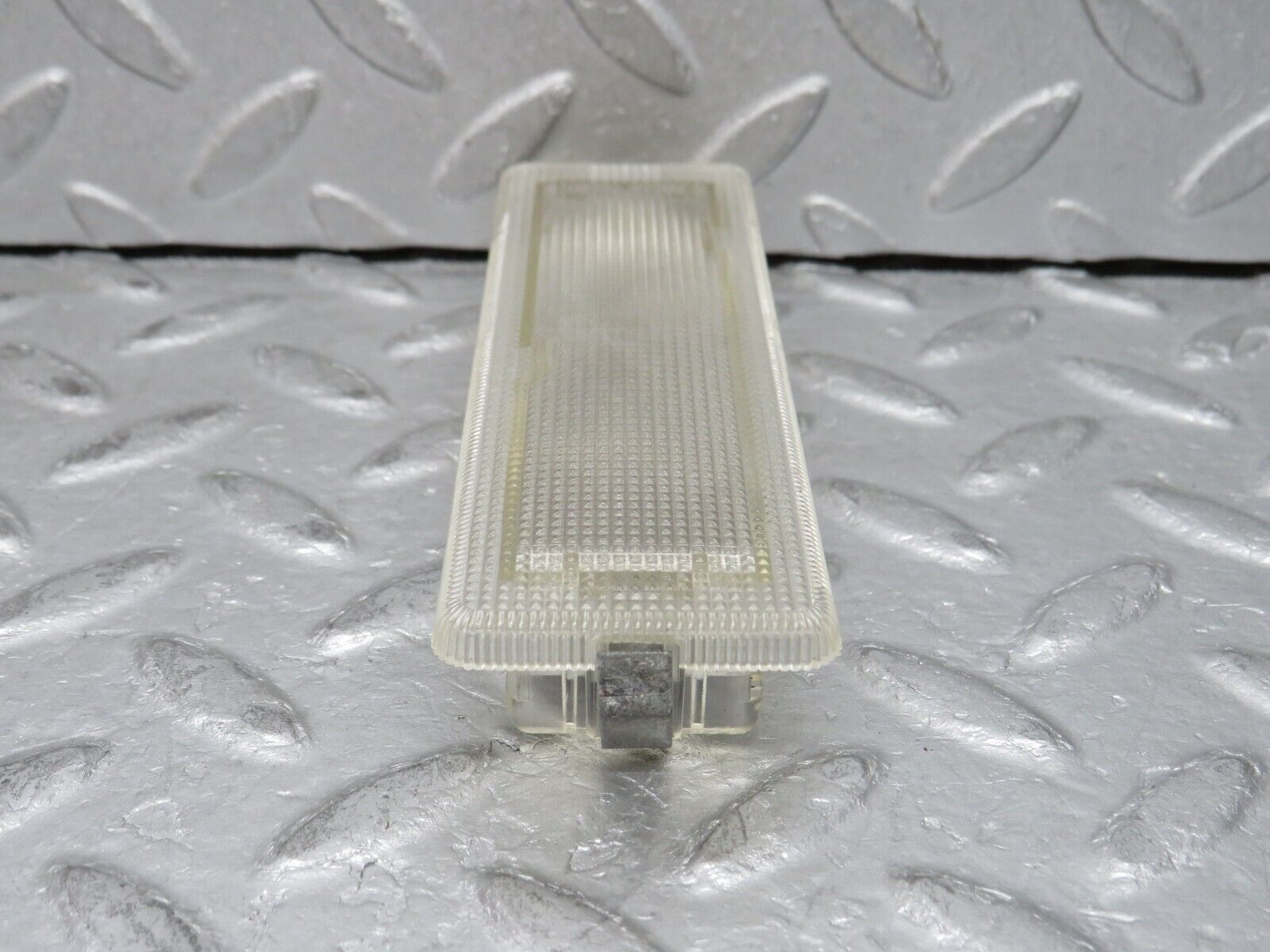 37747 Mercedes-Benz A124 320E Cabriolet Rear Interior Dome Light 0018200601