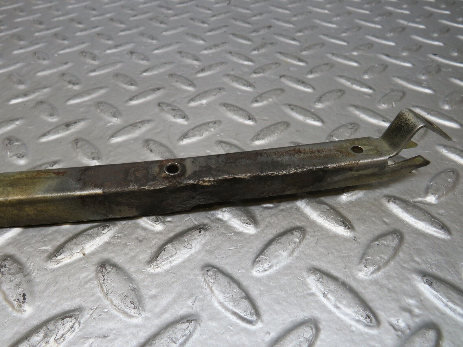 26129 Mercedes-Benz W116 450SE Front Left Window Channel