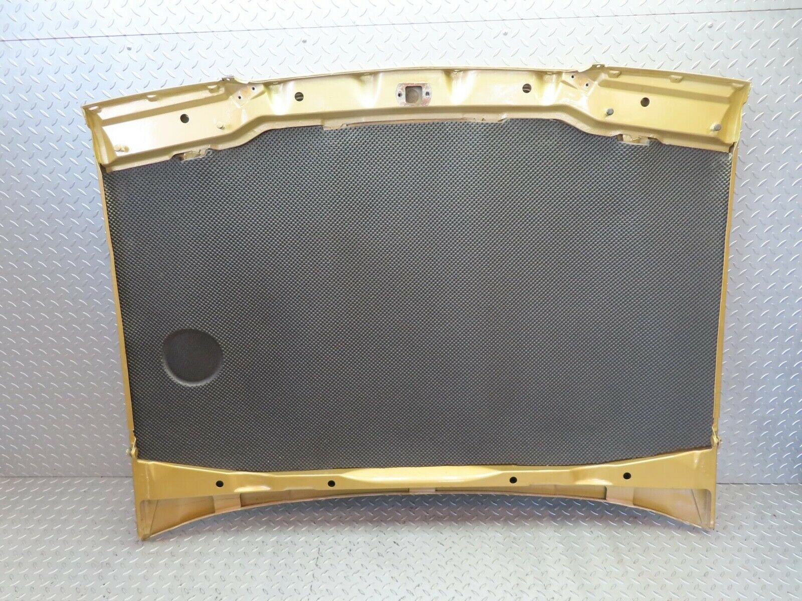 14340 Mercedes-Benz W116 350SE Bonnet