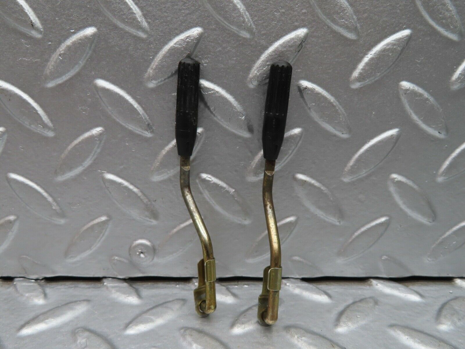 21058 Mercedes-Benz W123 230E Front Door Lock Knob Pair