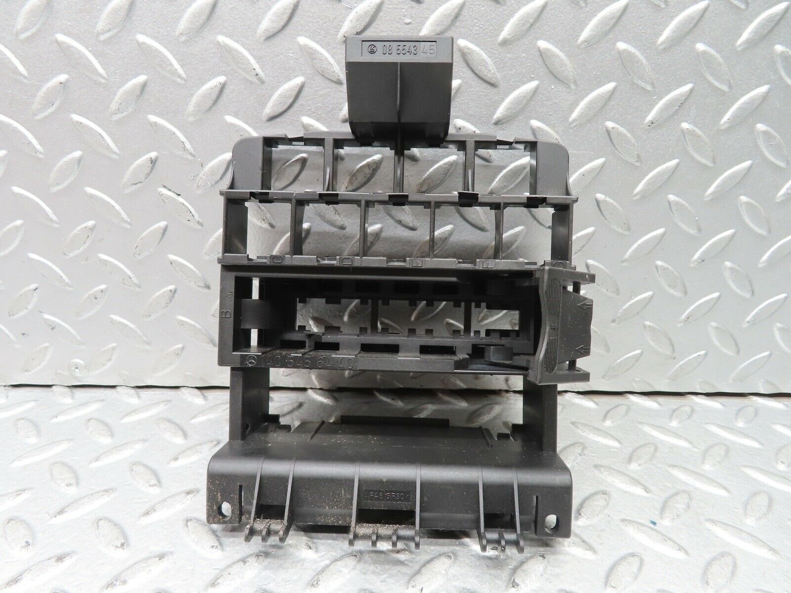 19686 Mercedes-Benz C140 CL420 Coupe Relay Bracket 1405456440