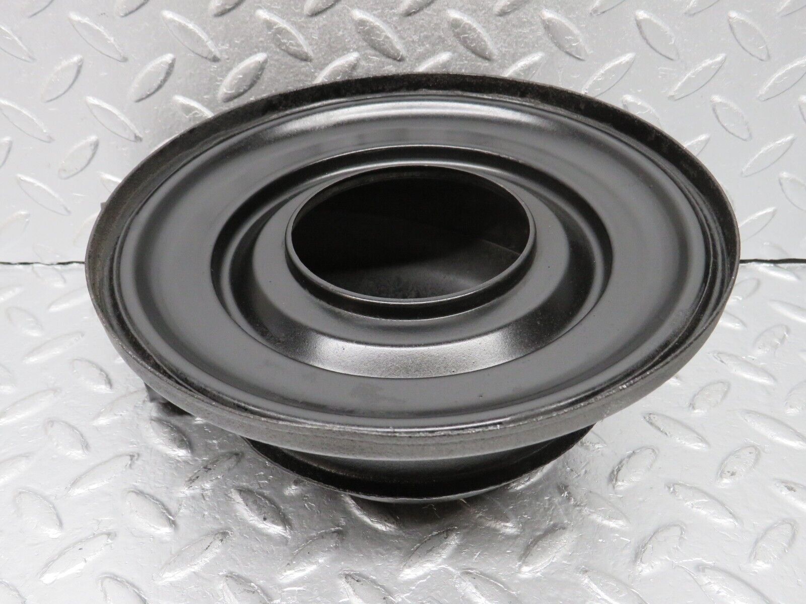 40381 Mercedes-Benz W110 230 Air Filter Housing Cap 0040941202 0000949804