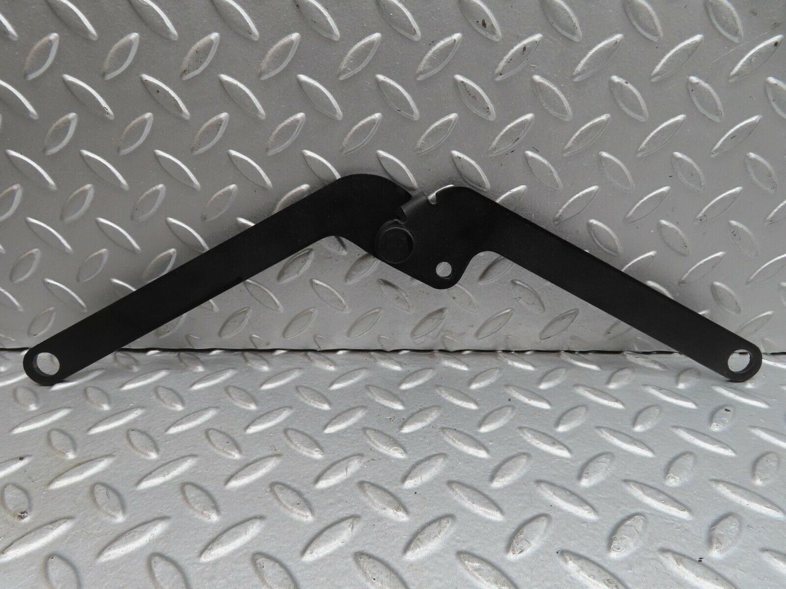 13886 Mercedes-Benz C107 280SLC Bonnet Hinge Right Side