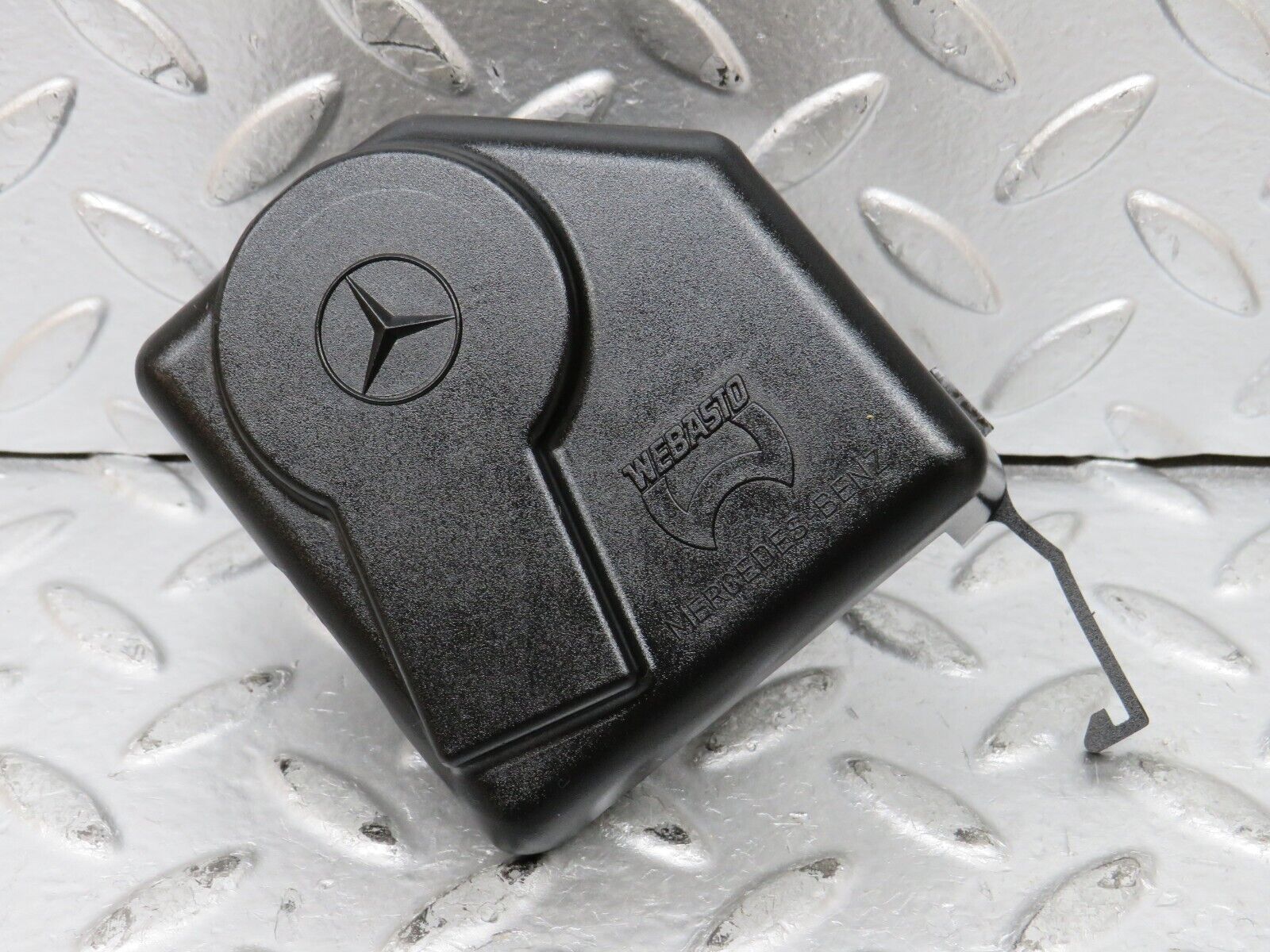 26571 Mercedes-Benz C124 220CE Coupe Sunroof Motor Cover 1247820256