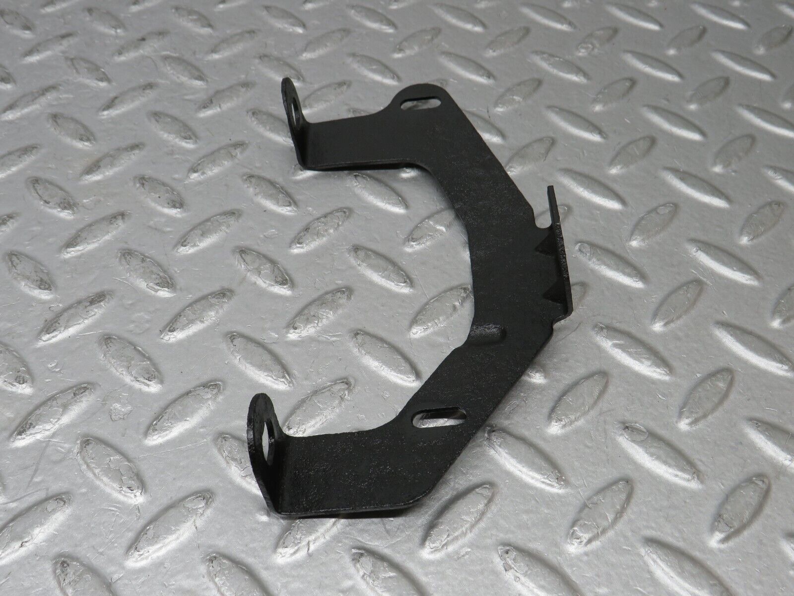 36339 Mercedes-Benz W126 420SE Headlight Wiper Motor Bracket