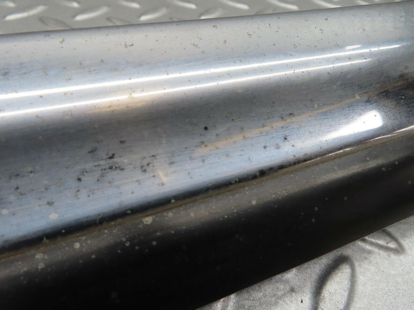 14411 Mercedes-Benz W116 350SE Front Left Upper Bumper Corner