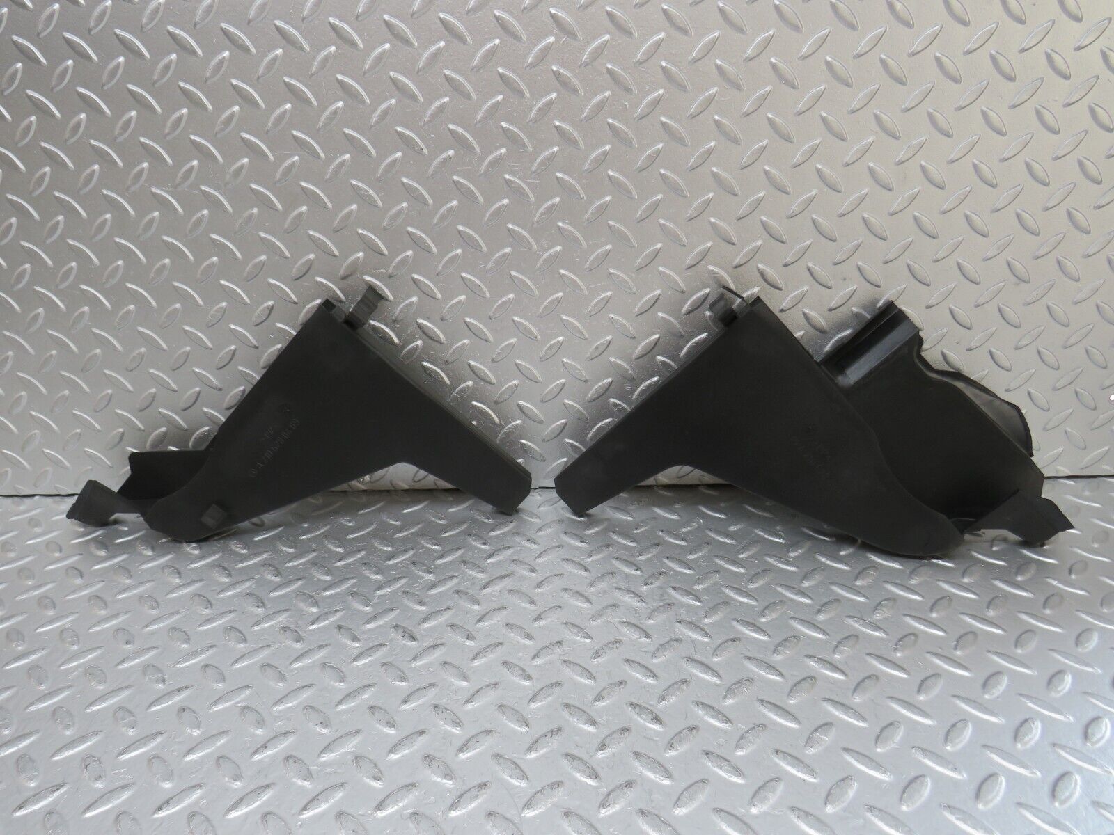 34996 Mercedes-Benz W210 320E Water Drain Pair 2106280369 2106280469