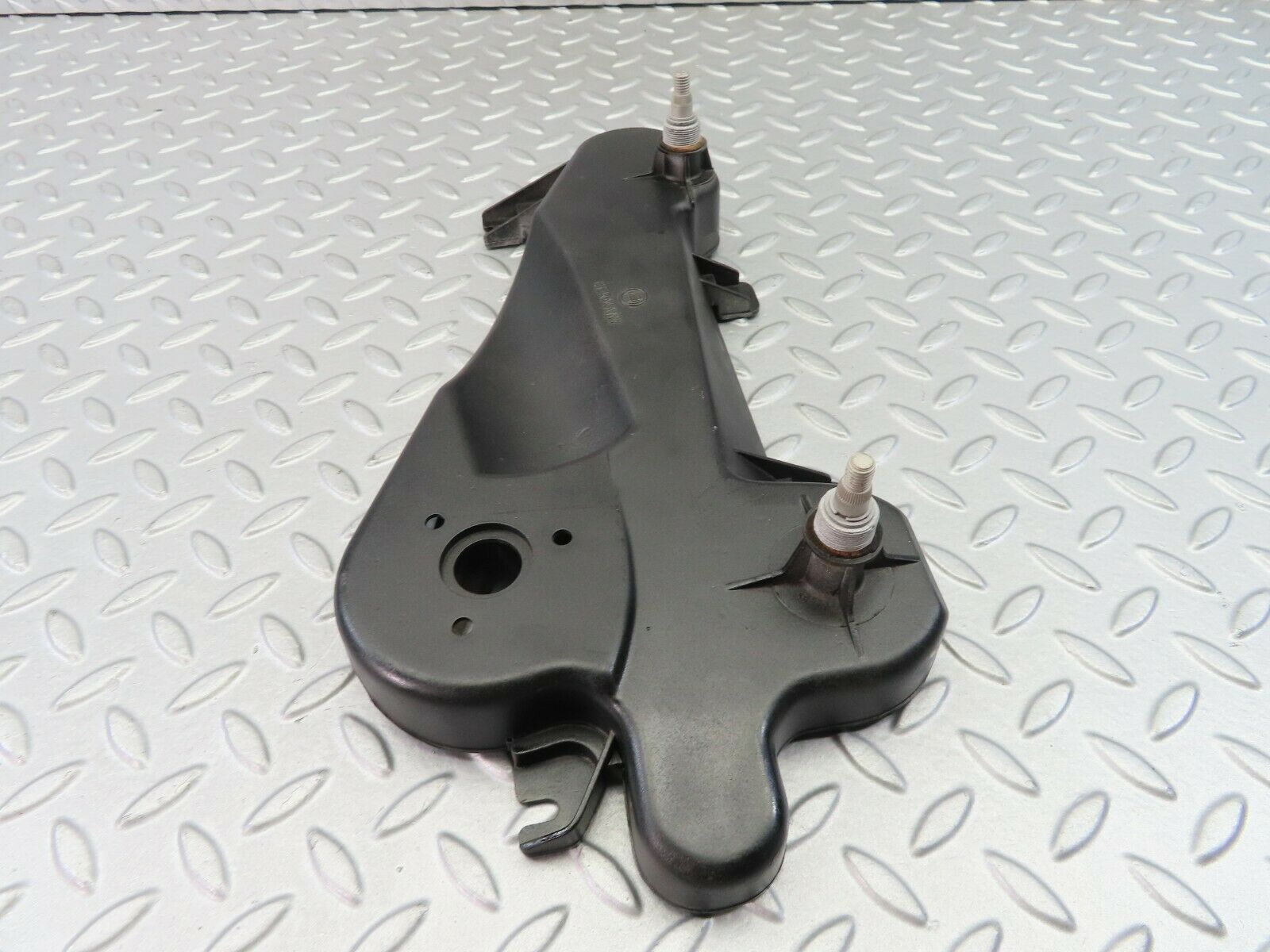 7464 Mercedes-Benz W116 450SE LHD Wiper Linkage Mechanism