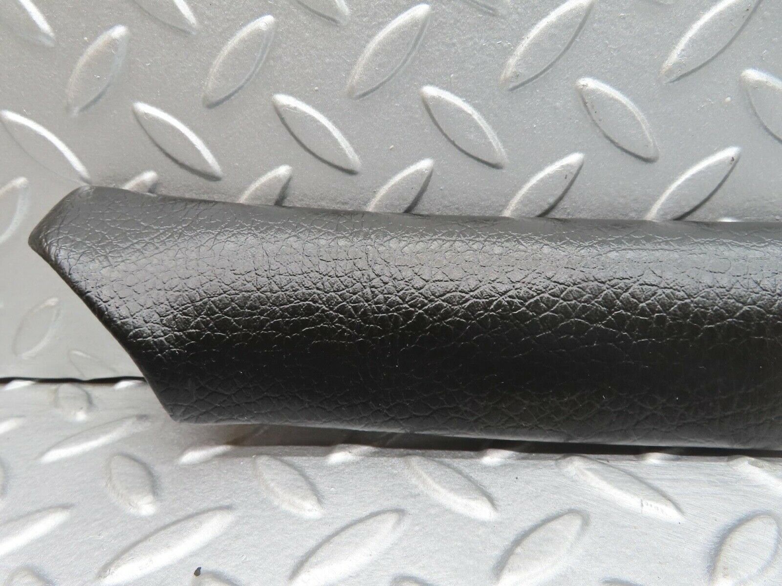 12248 Mercedes-Benz W108 280SE 3.5 A Pillar Trim Cover Right Black