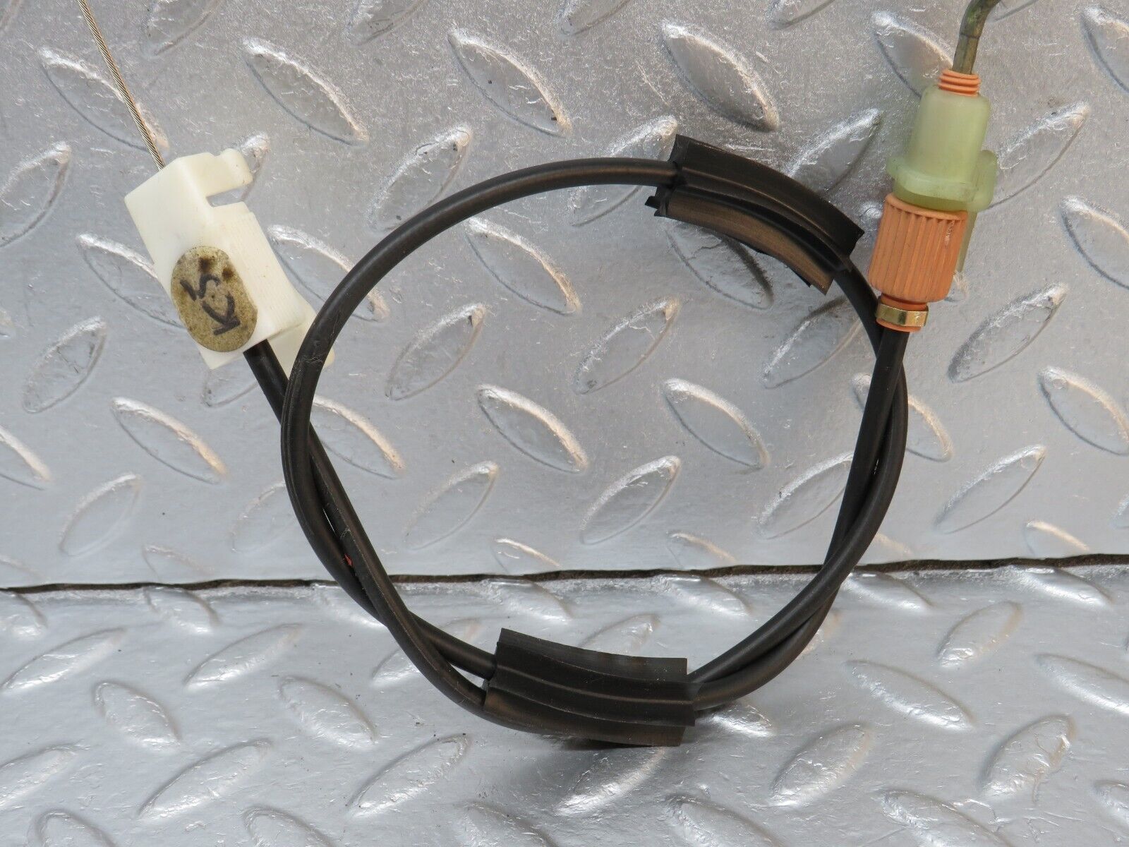 39753 Mercedes-Benz R129 320SL Coupe Door Lock Cable