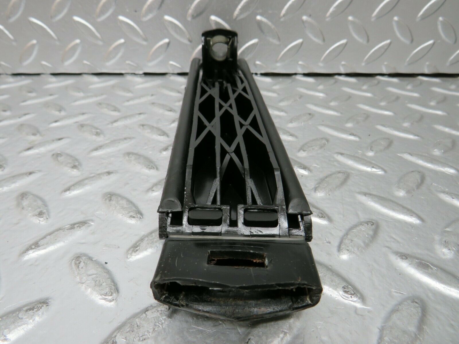23502 Mercedes-Benz W114 280E Accelerator Pedal With Rubber 1153010382