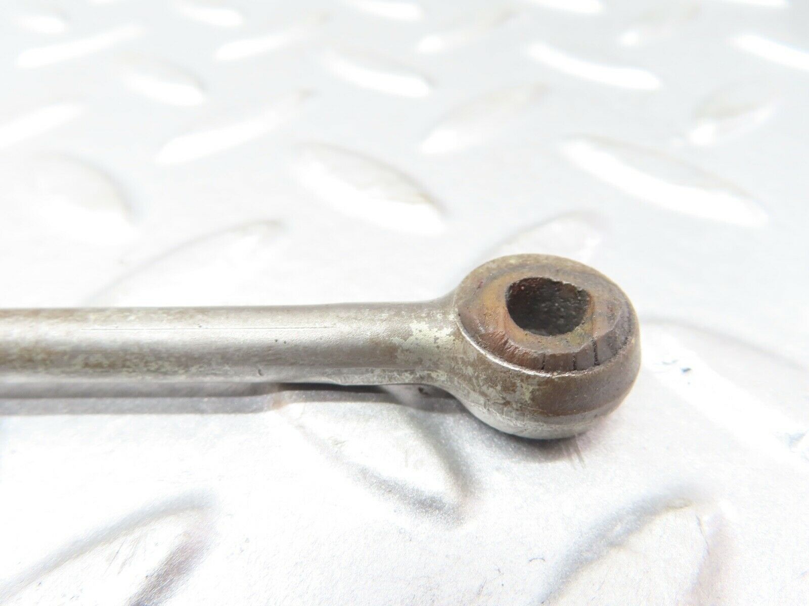 19240 Mercedes-Benz W123 300D Throttle Linkage