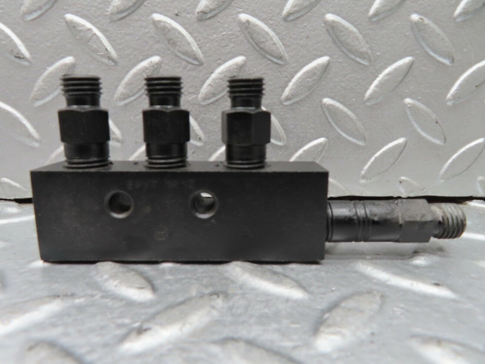 18310 Mercedes-Benz W111 220SE Coupe Fuel Injection Distributor EPVT1P1Z