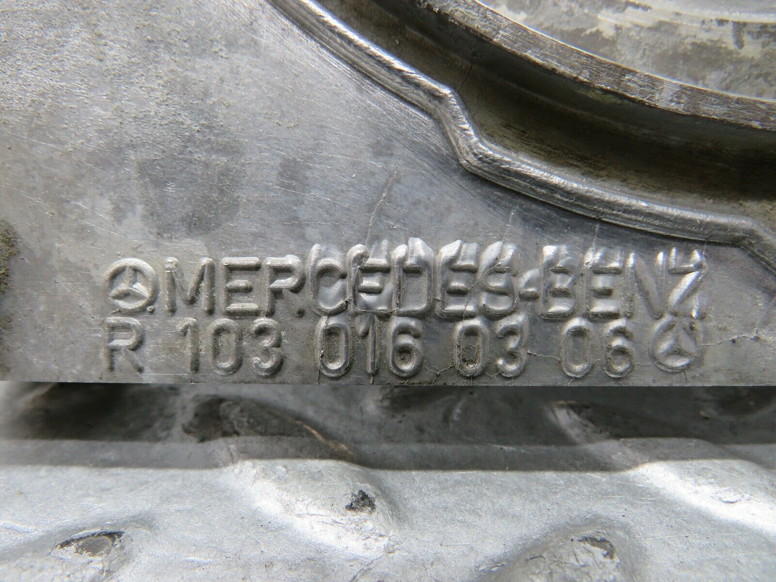 21730 Mercedes-Benz W126 300SE Timing Chain Cover 1030160306