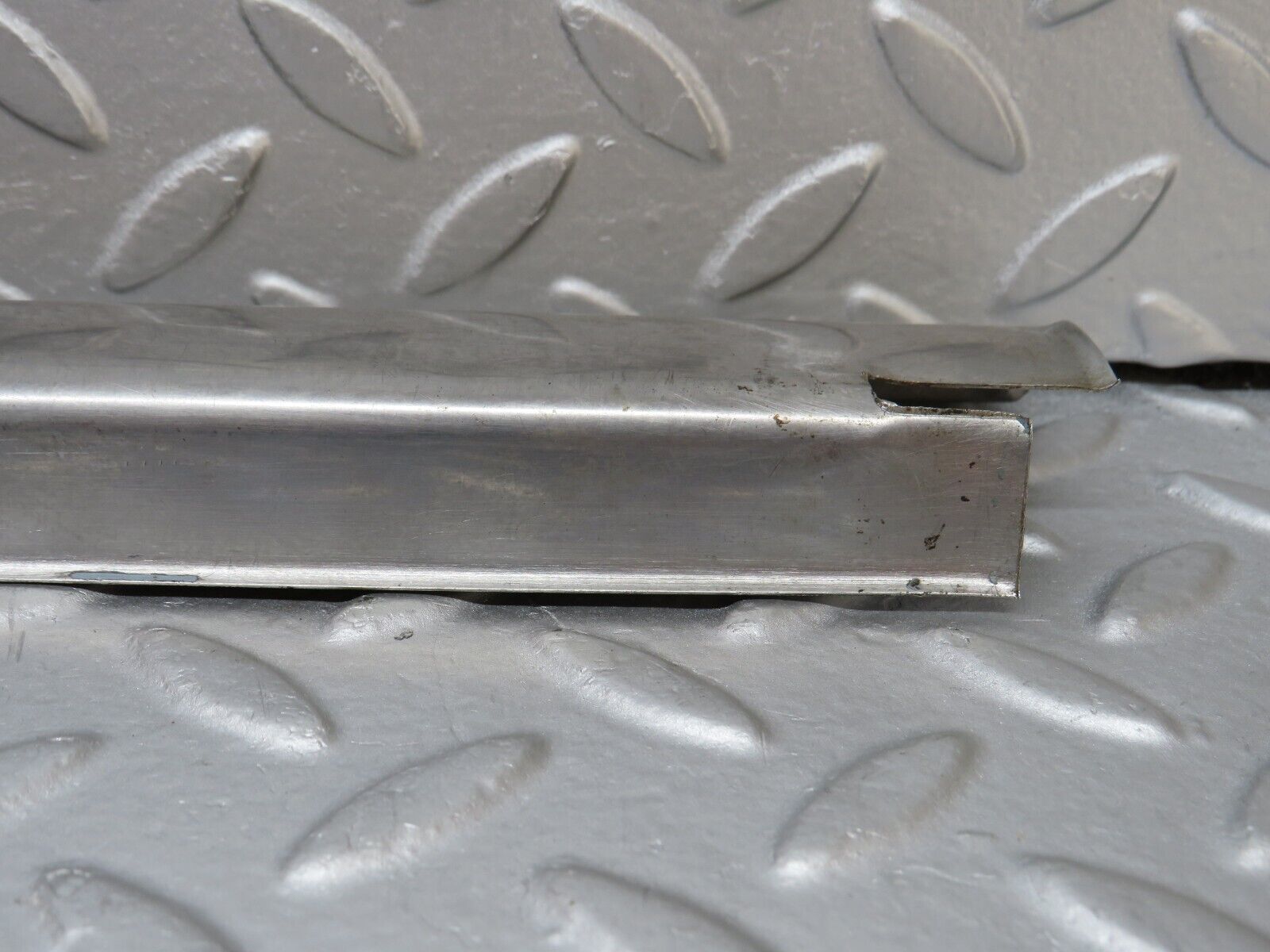 35764 Mercedes-Benz W108 Rear Right Door Sill Chrome