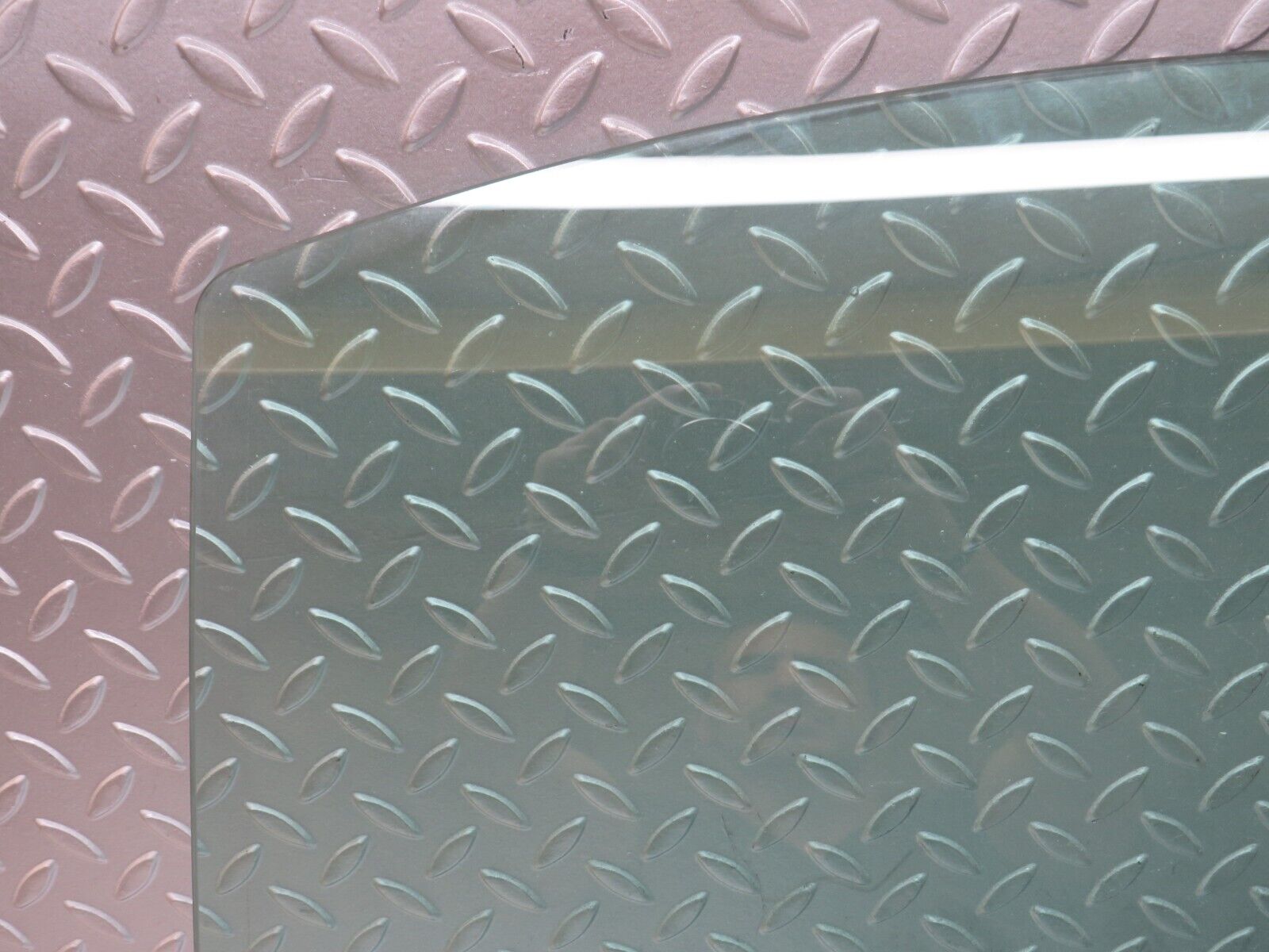 35166 Mercedes-Benz W221 Rear Right Door Window Glass