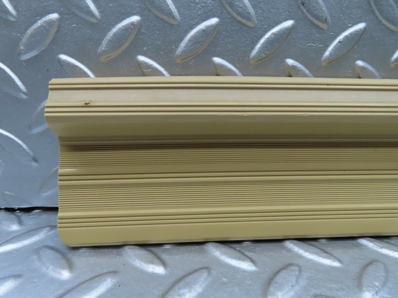 21032 Mercedes-Benz W123 230E Front Right Door Sill Trim Beige