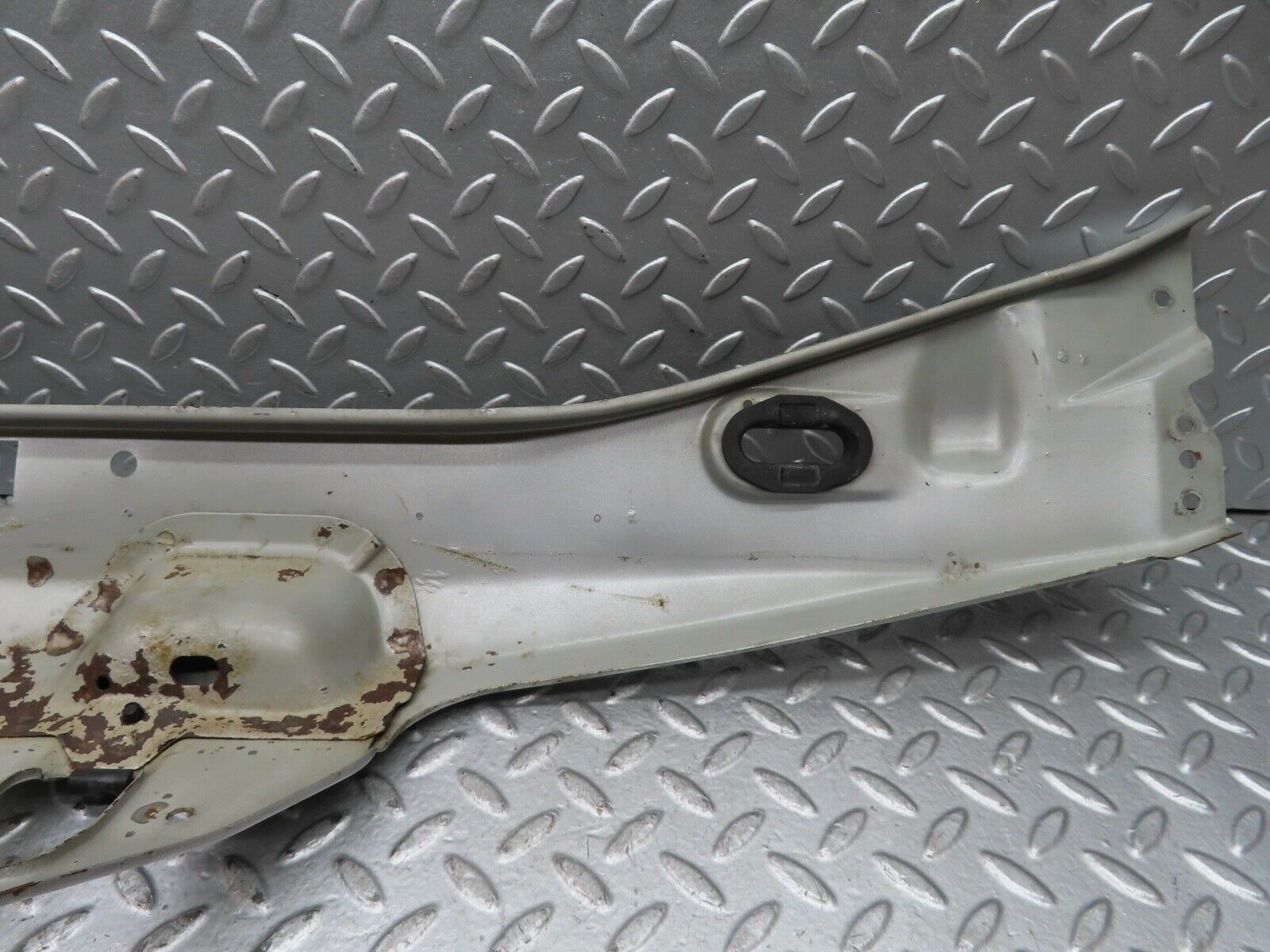 19506 Mercedes-Benz C140 CL420 Coupe Radiator Top Cover Panel 1408170820