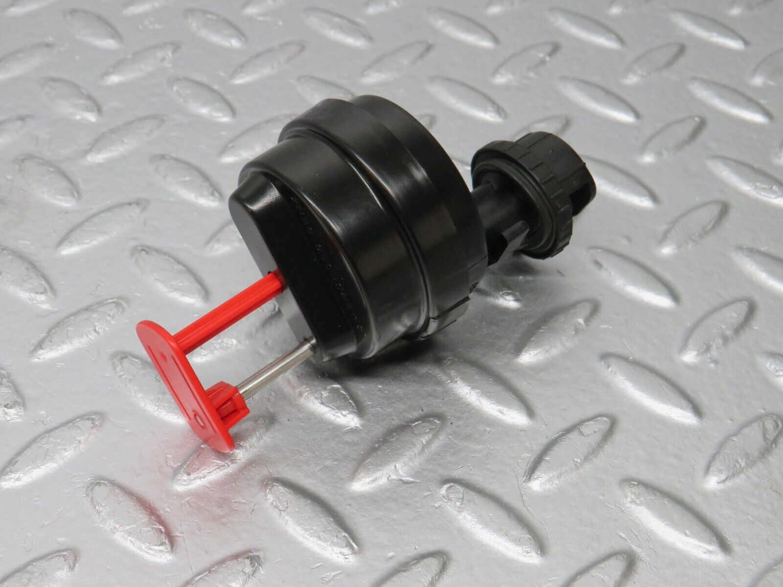 39497 Mercedes-Benz R129 320SL Coupe Fuel Tank Flap Cap Vacuum Actuator