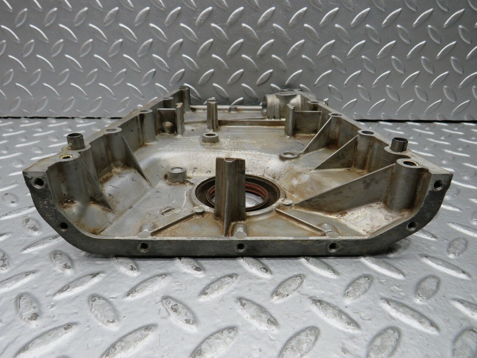 21736 Mercedes-Benz W126 300SE Timing Chain Cover 1030150301