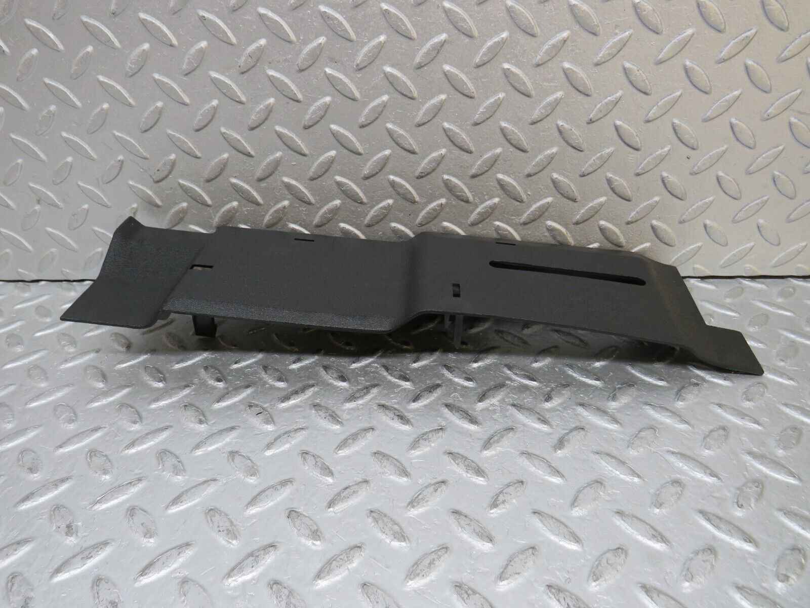 37960 Mercedes-Benz A124 320E Cabriolet Seat Front Cover Trim Black 1249193320