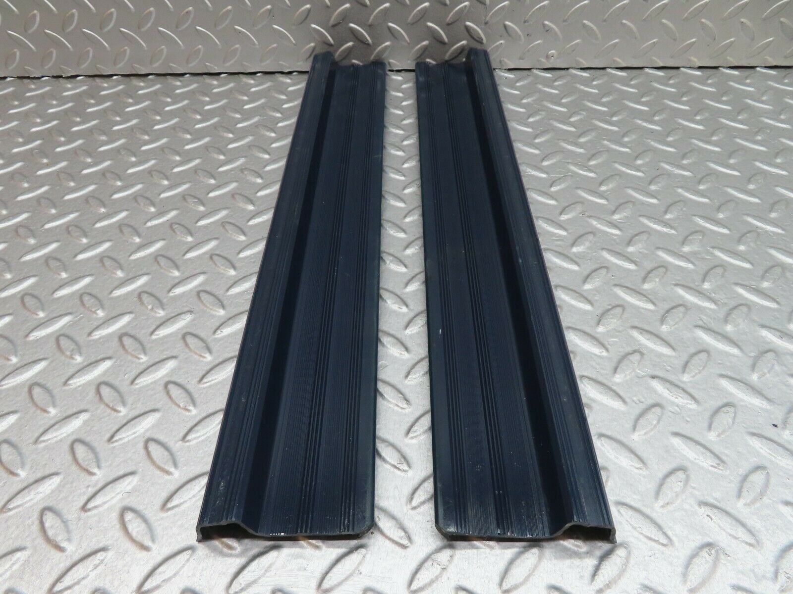 18000 Mercedes-Benz W123 200 Rear Door Sill Trim Pair