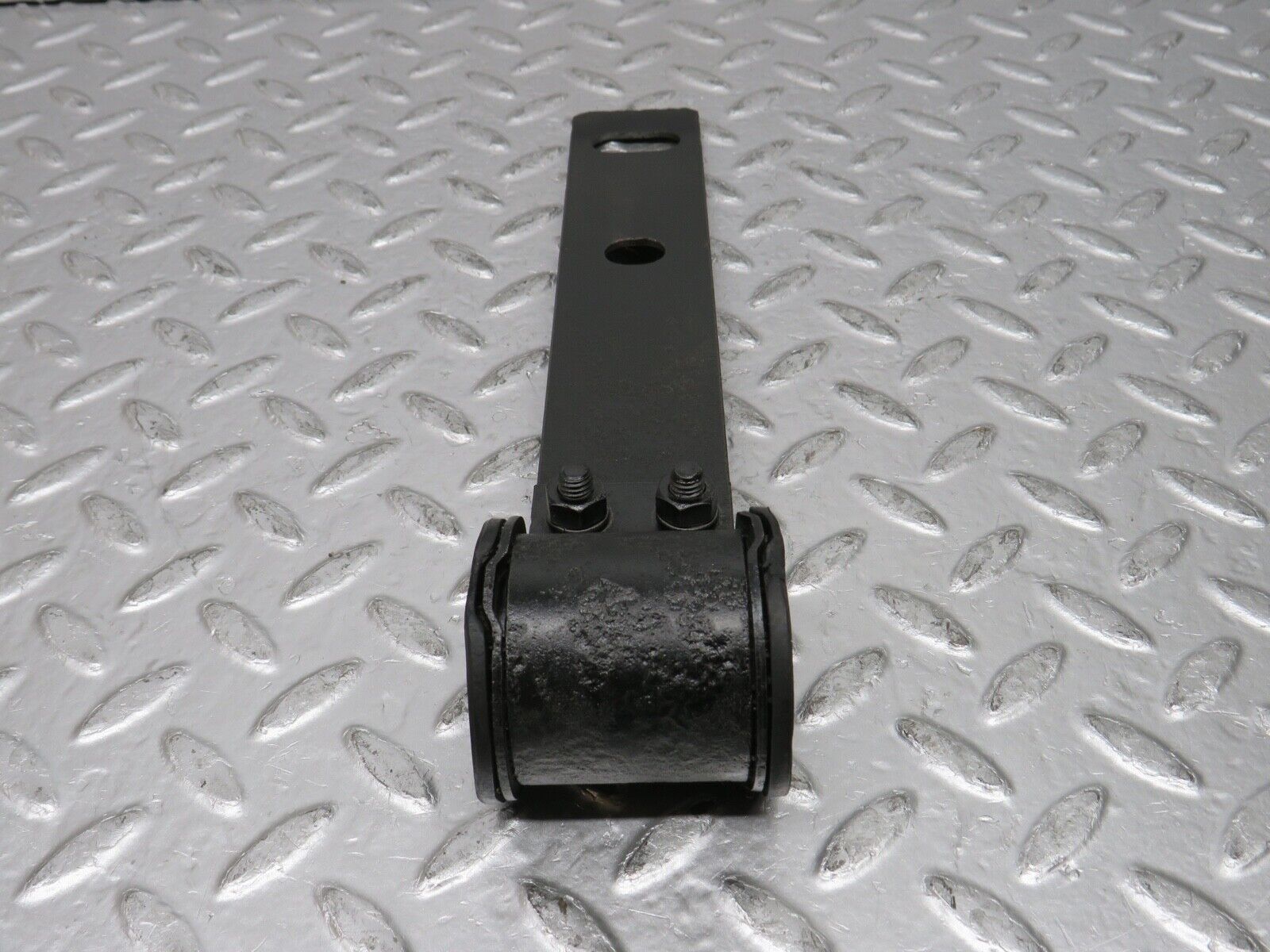 0378 Mercedes-Benz W108 280SE Stabilizer Bar Mounting Front Axle