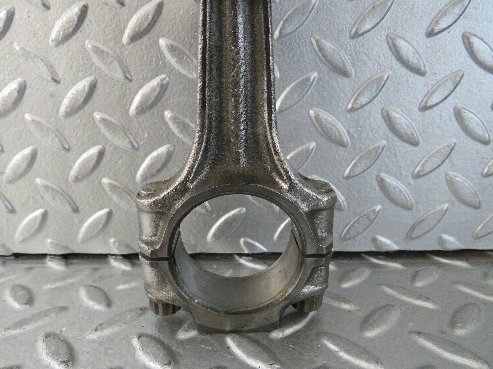 23579 Mercedes-Benz W114 280E Piston With Connecting Rod 86.00 mm