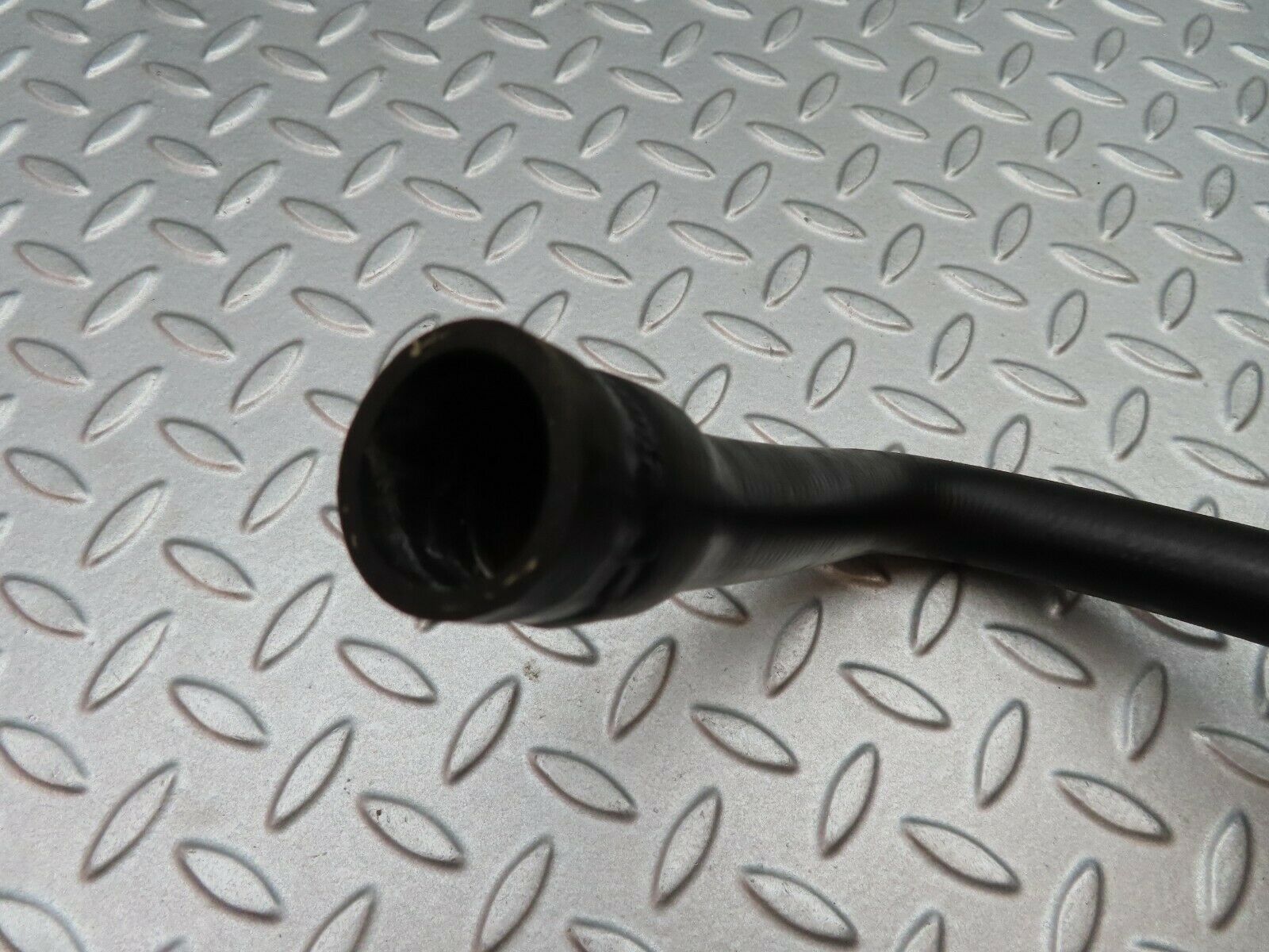 5574 Mercedes-Benz W124 230E Radiator Hose 1245013982
