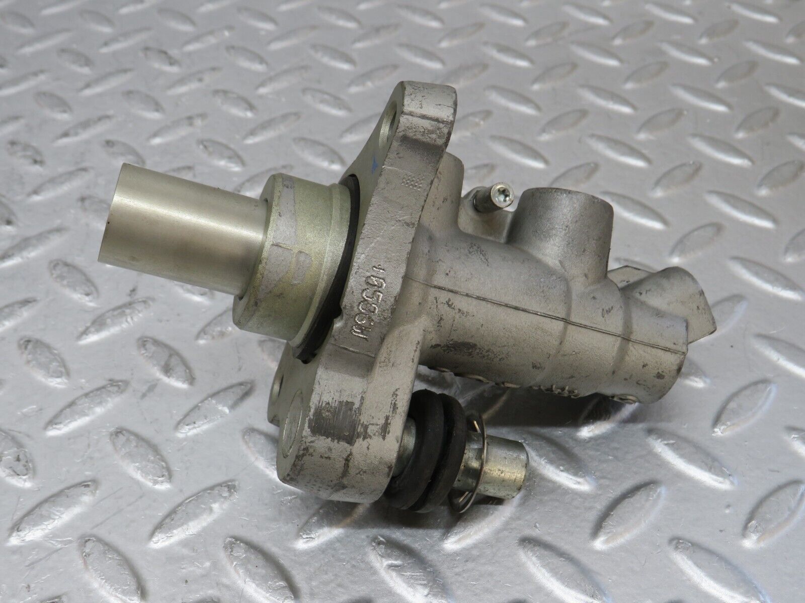 35188 Mercedes-Benz W221 Brake Master Cylinder ATE