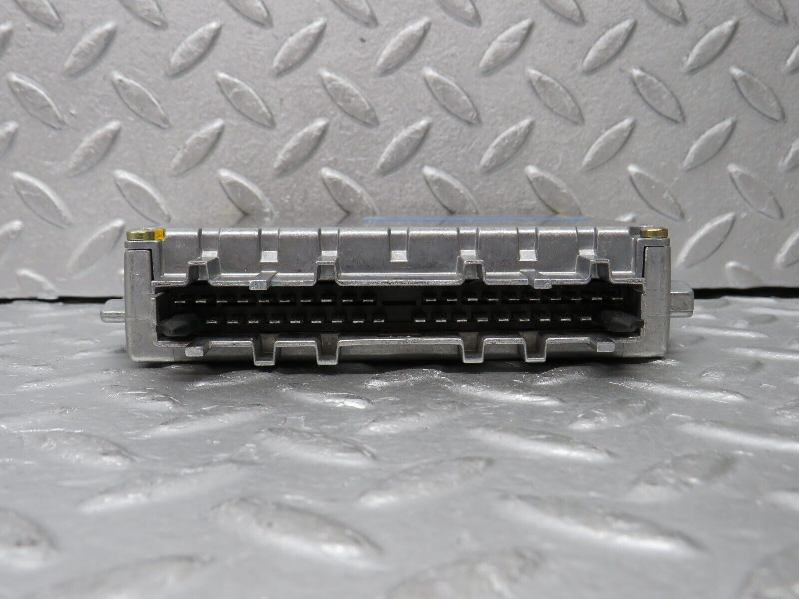 38331 Mercedes-Benz R129 280SL Coupe ABS Control Unit Bosch 0265101048