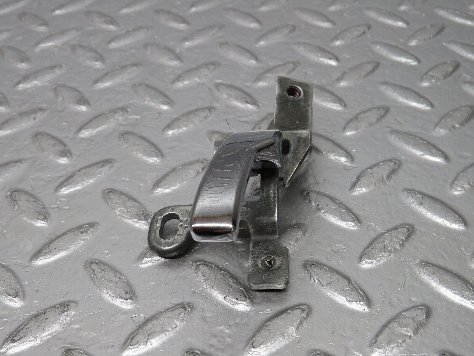 31008 Mercedes-Benz W123 230E Left Door Opener Door Handle 1237600161