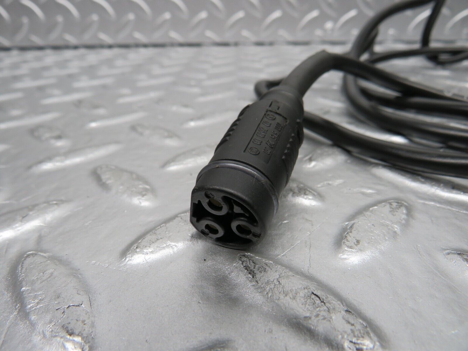 31522 Mercedes-Benz S124 220TE Wagon Tailgate Wire 1245409713 1245408409