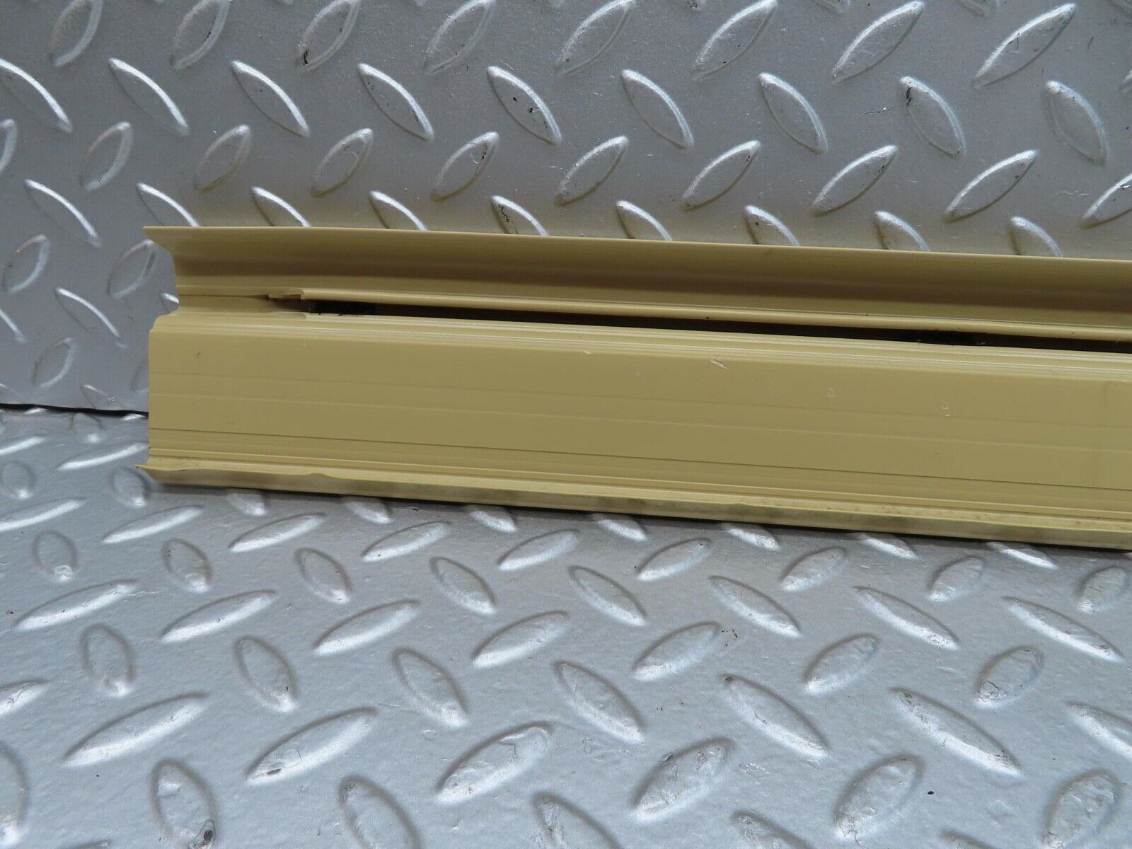 15393 Mercedes-Benz W123 230E Rear Left Door Sill Trim Beige