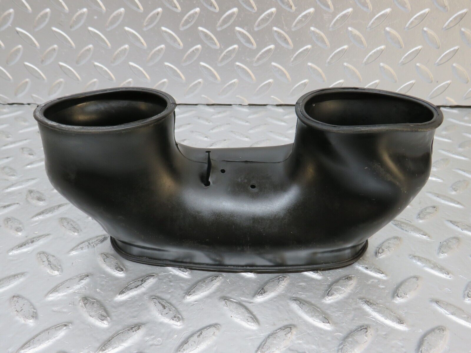 29743 Mercedes-Benz W123 230E Air Duct Rubber Hose 1238320988