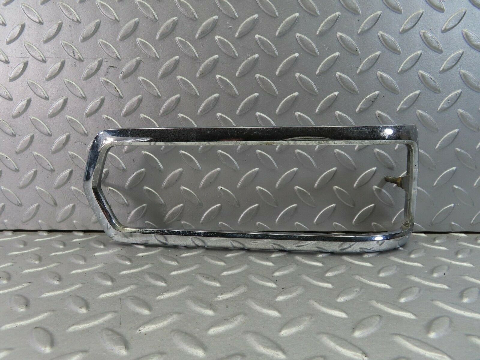 8100 Mercedes-Benz W108 Tail Light Chrome Frame Right 1088260259