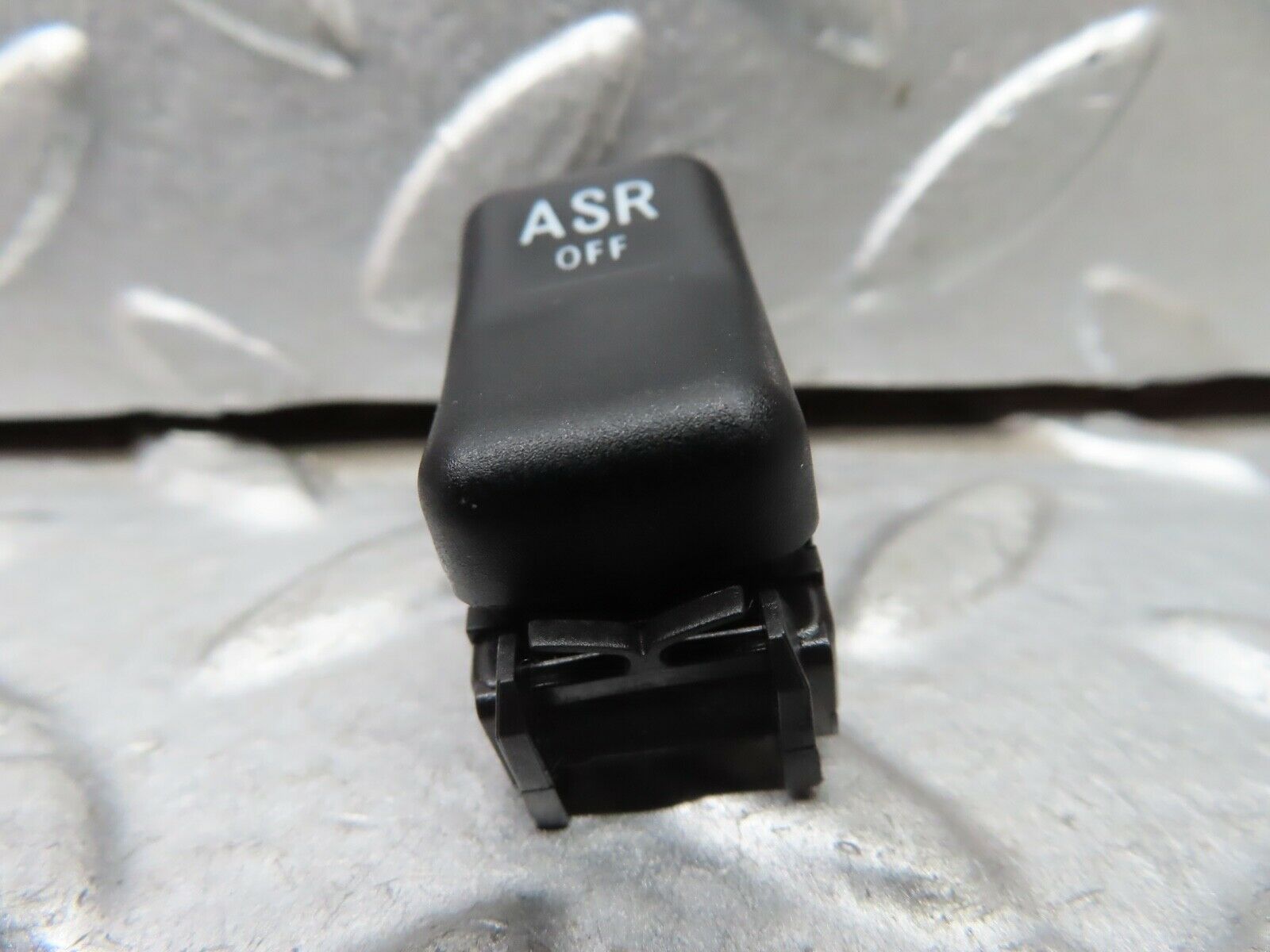 19726 Mercedes-Benz C140 CL420 Coupe ASR Control Switch 1408214651