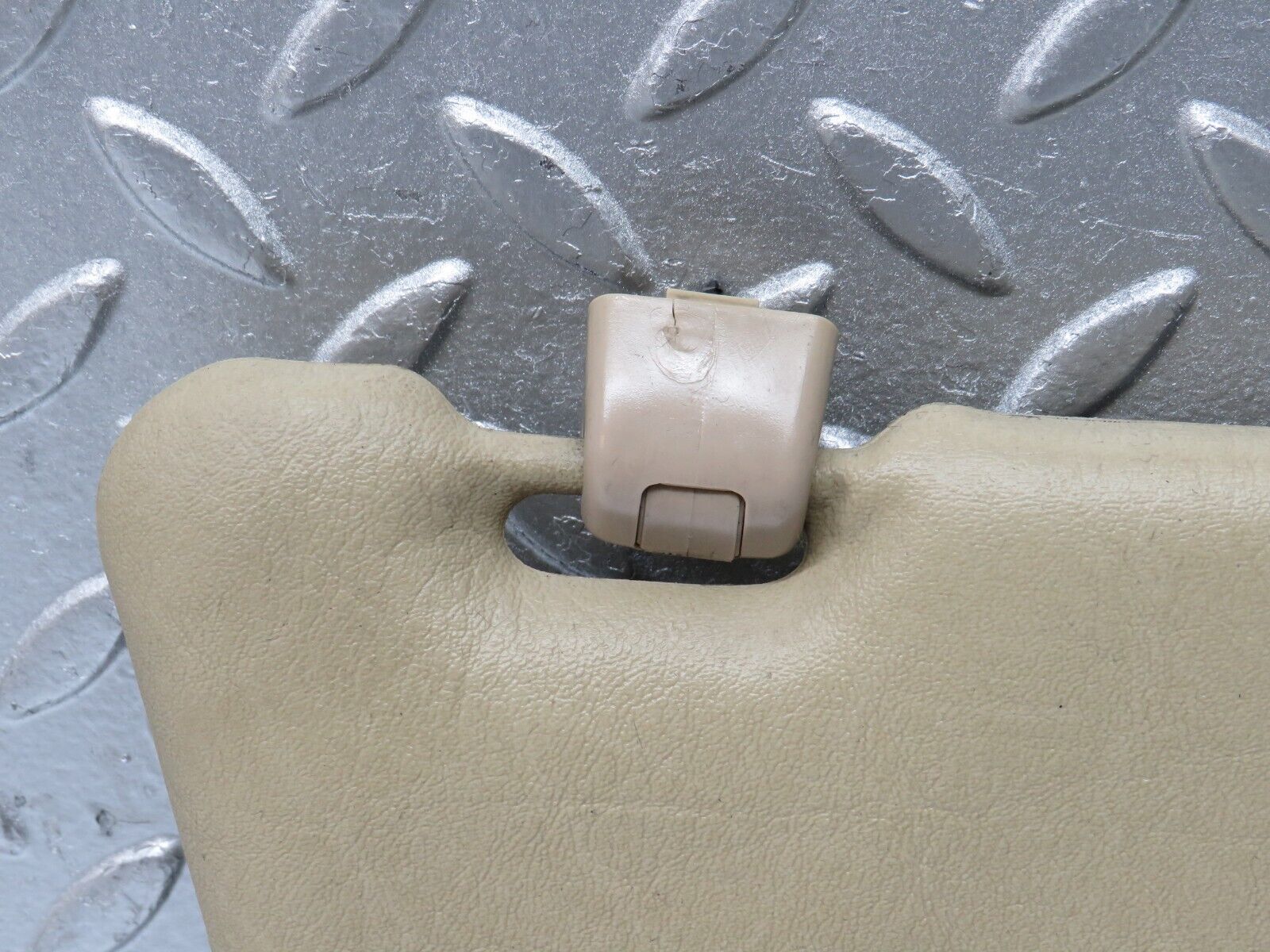 33944 Mercedes-Benz W124 260E Sun Visor Right Side Beige