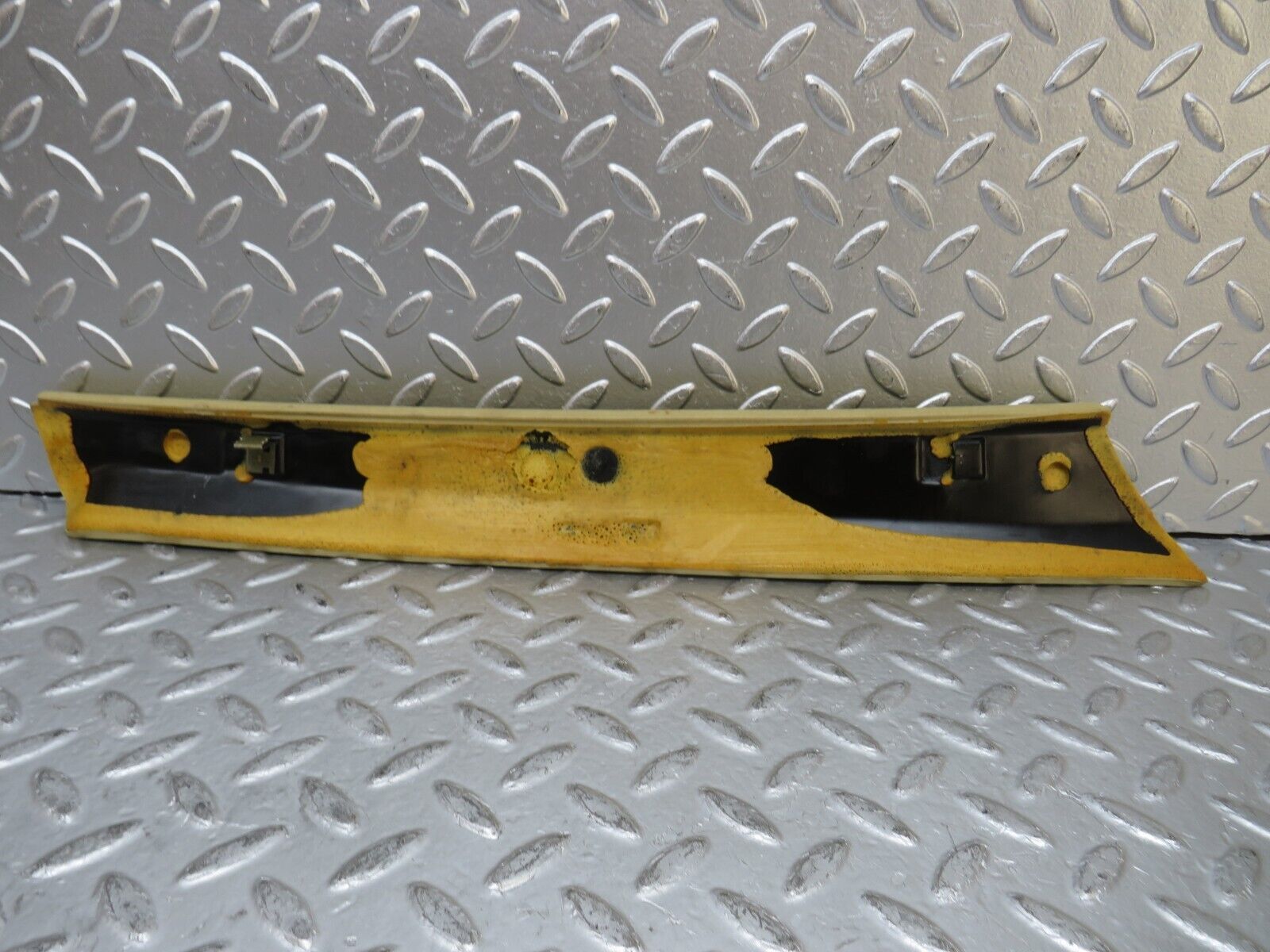 29758 Mercedes-Benz W123 230E A Pillar Cover Left Side Beige