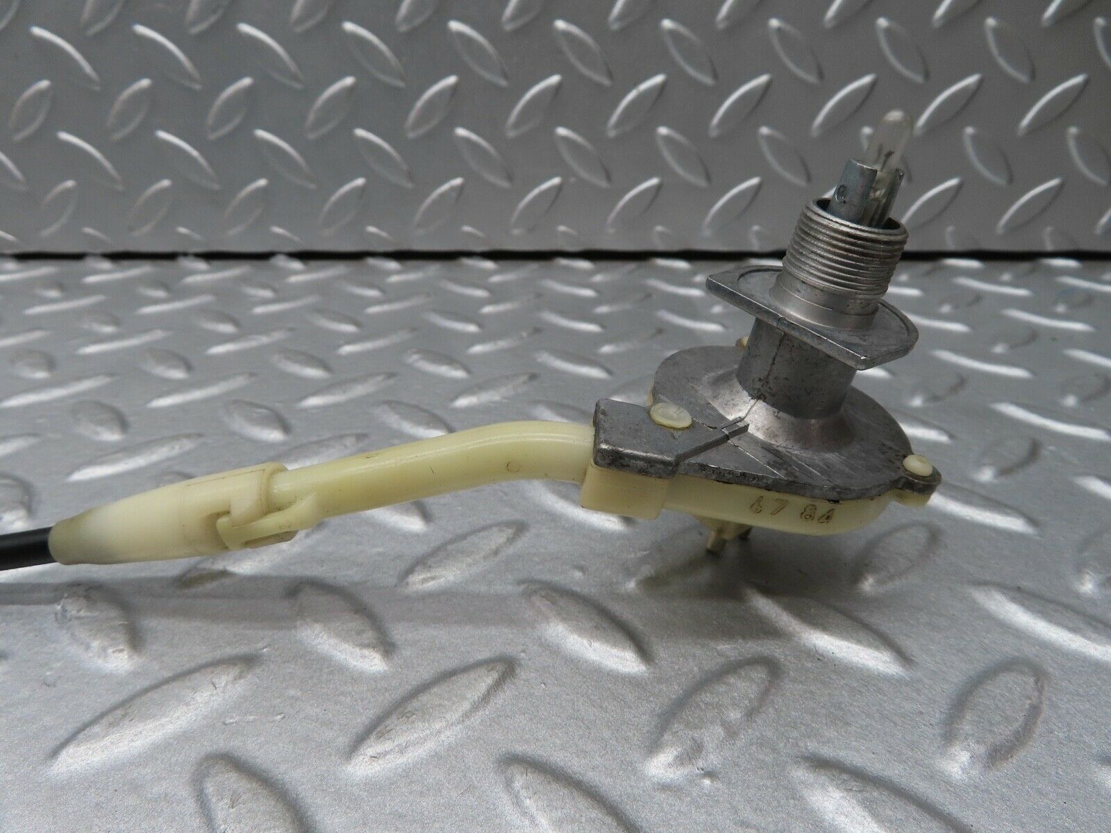 16889 Mercedes-Benz C123 280CE Coupe Heater Regulator