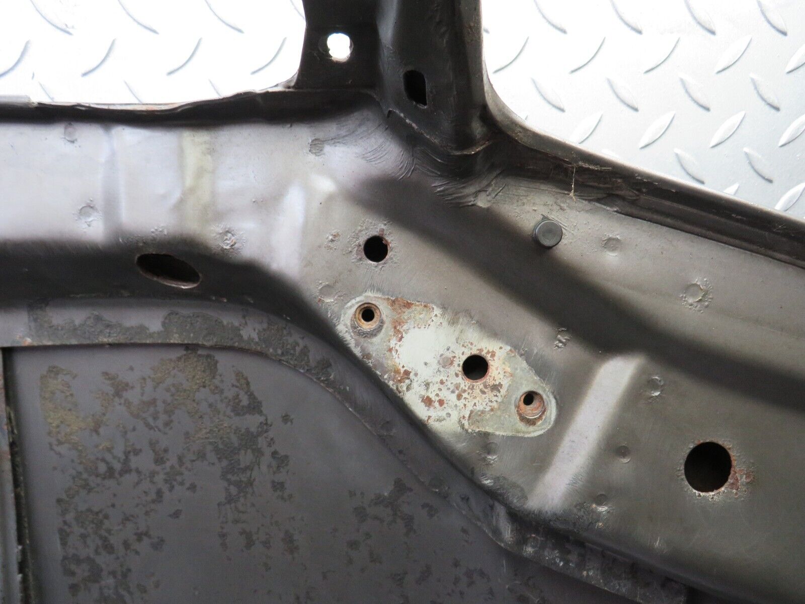 36225 Mercedes-Benz W126 420SE Bonnet