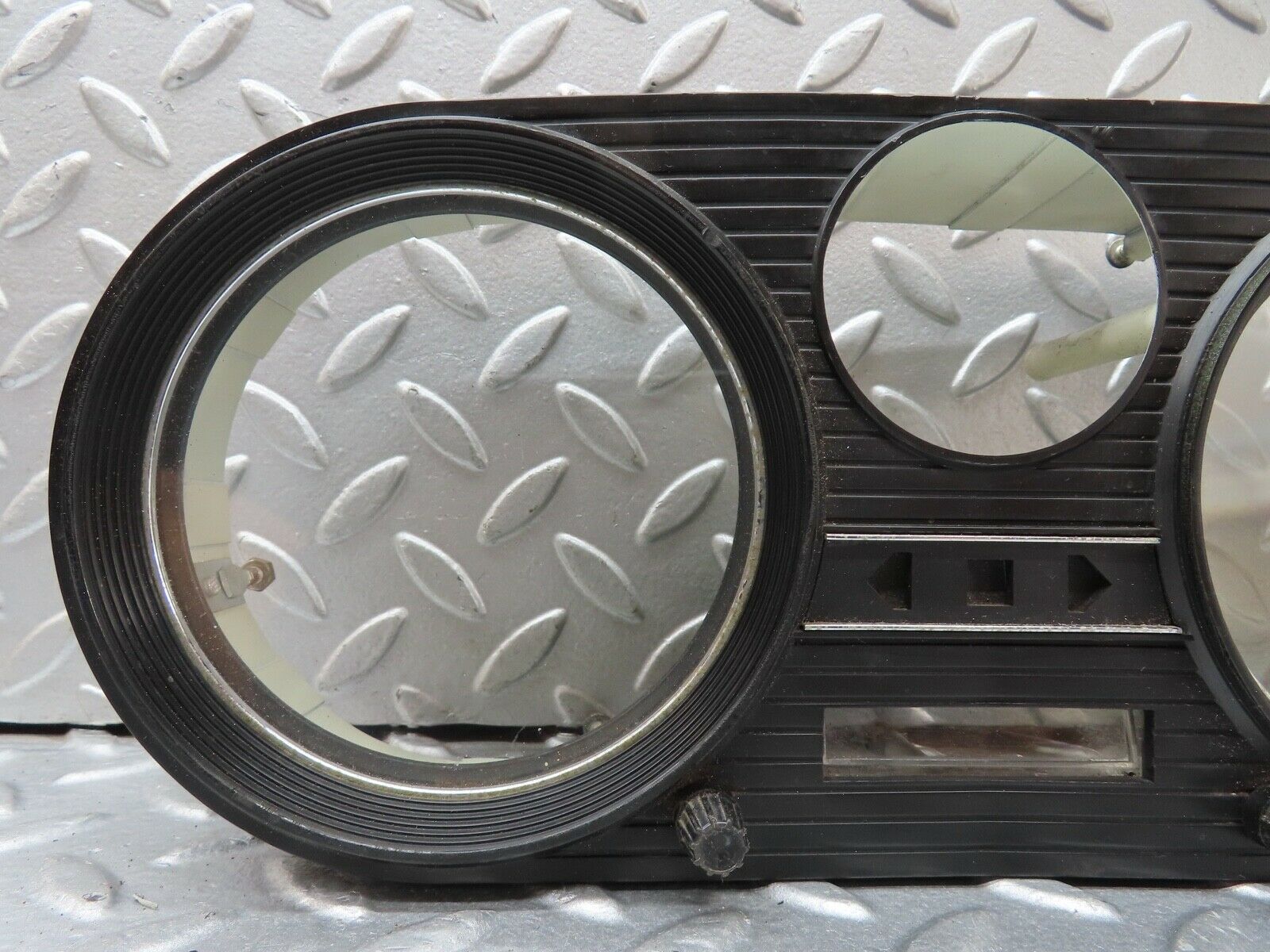 10650 Mercedes-Benz W115 Instrument Cluster Housing