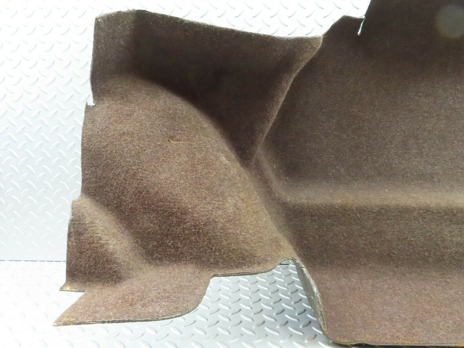 6329 Mercedes-Benz W126 380SE Trunk Panel Cover Right 1266930433