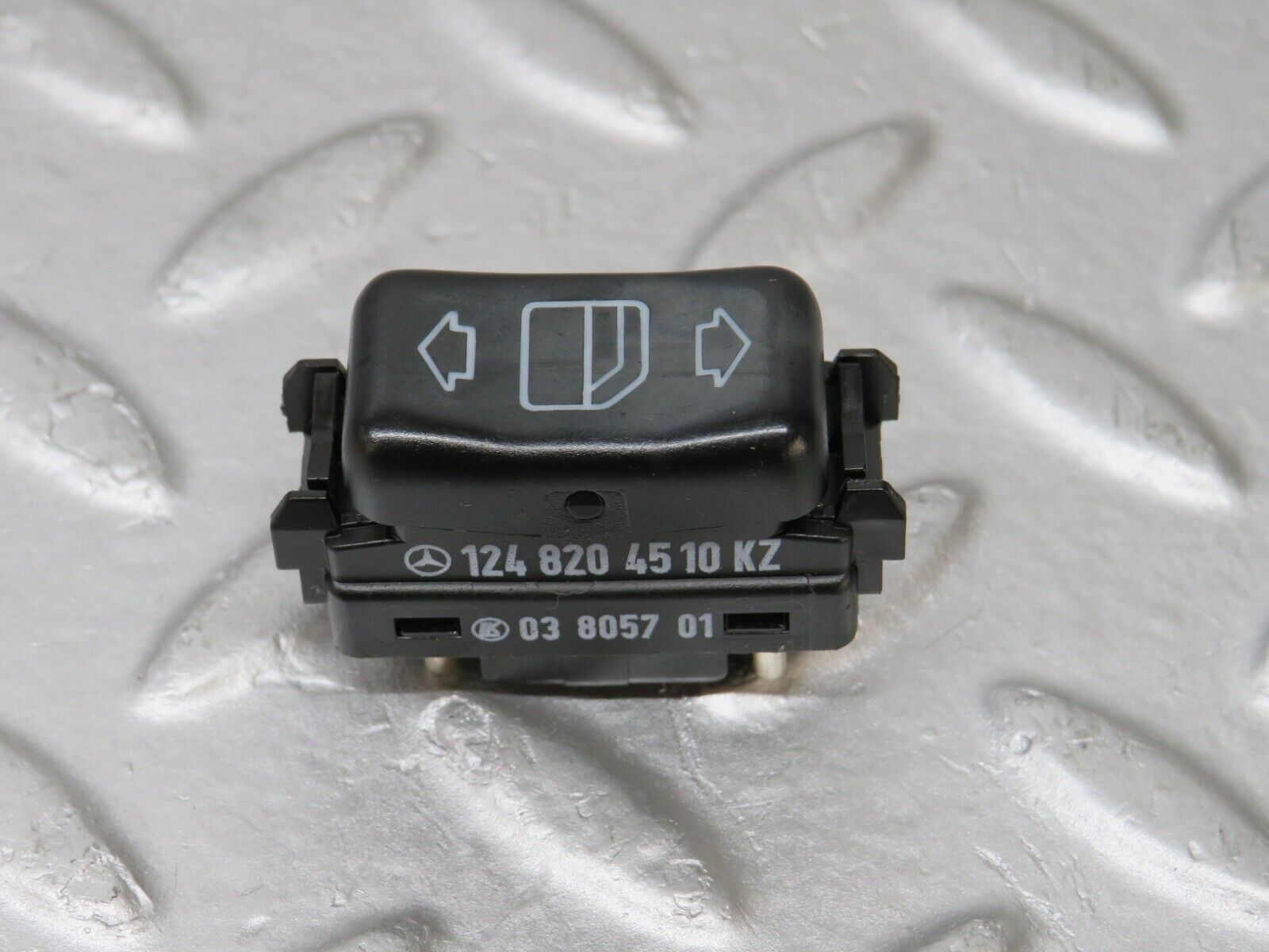 36913 Mercedes-Benz C126 420SEC Coupe Electric Window Switch Right 1248204510