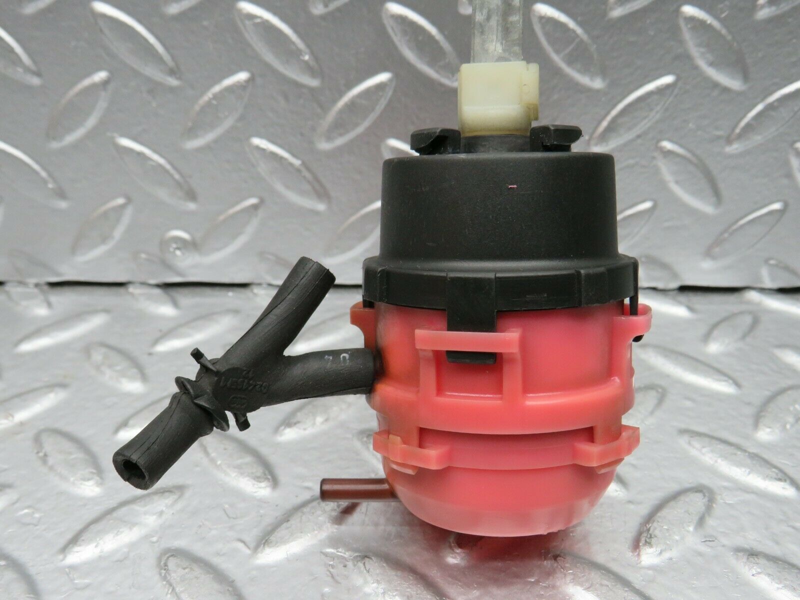 22479 Mercedes-Benz C124 E220 Coupe Heater Box Vacuum Actuator