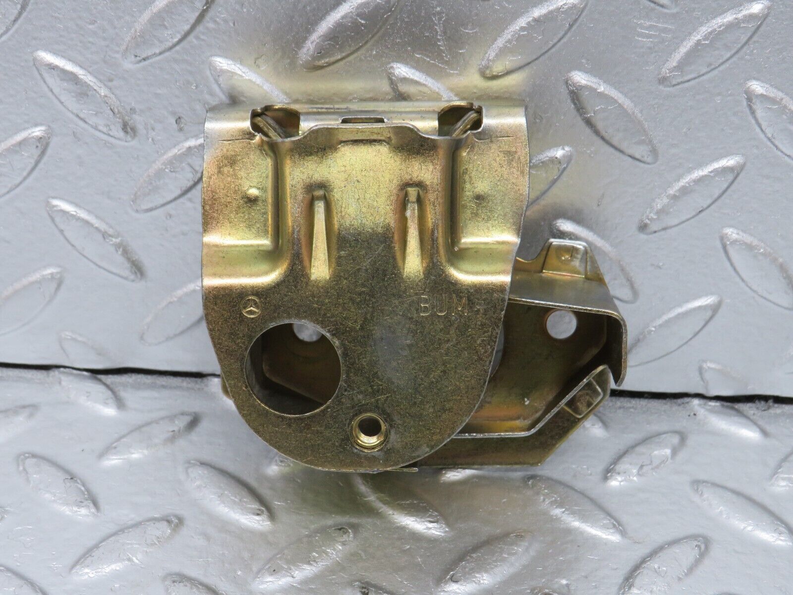 34322 Mercedes-Benz C126 380SEC Coupe Boot Lid Trunk Lock